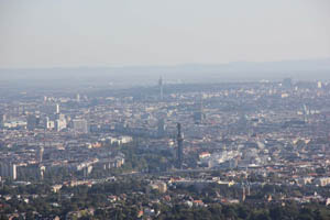 Вид со смотровой площадке холма Каленберг